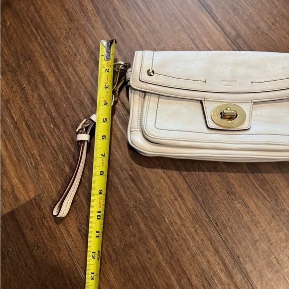 Coach Beige Leather Wristlet with Gold Hardware - Picture 2 of 6